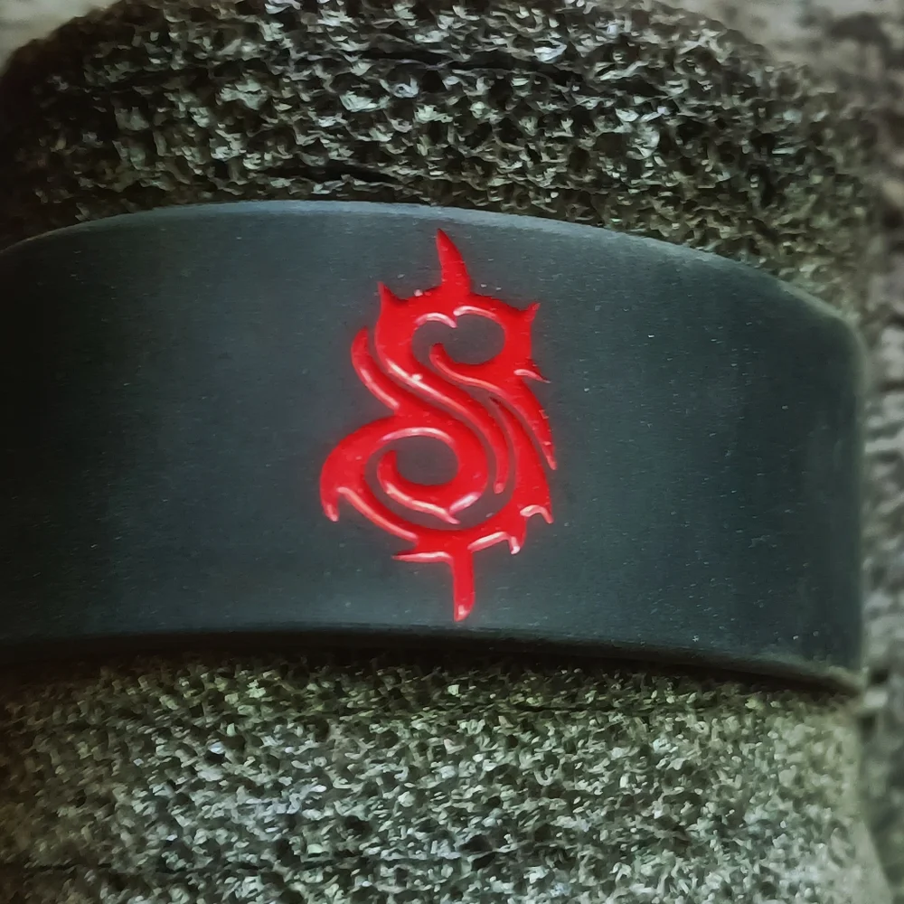 Slipknot Rubber Bracelet UNISEX - Picture 2 of 4